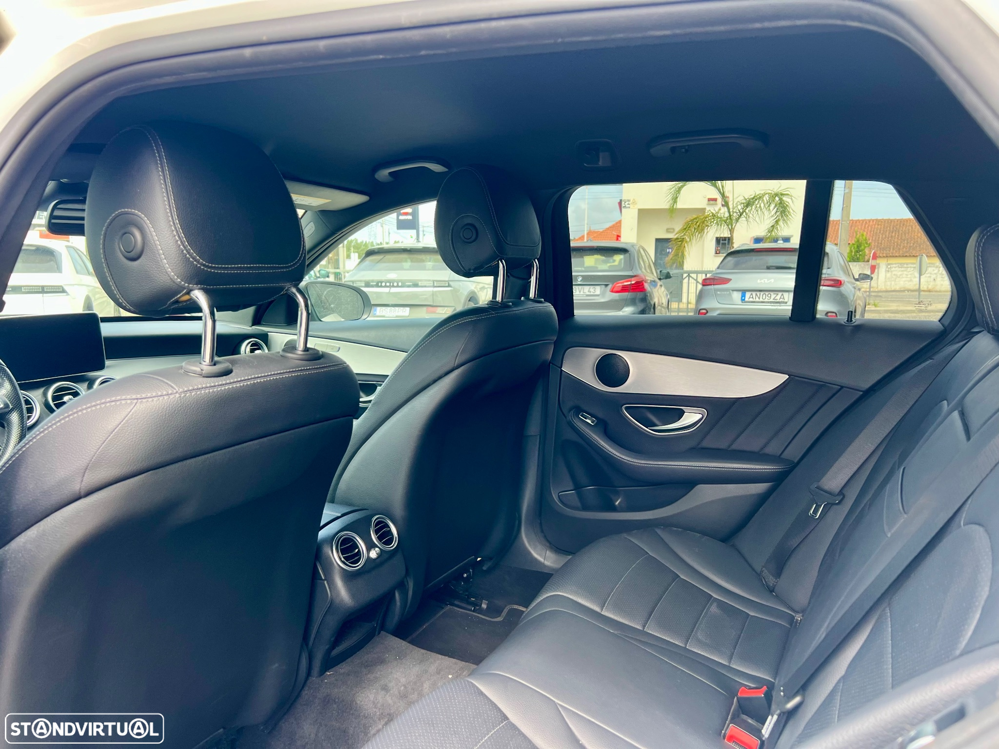 Mercedes-Benz C 350 e T 7G-TRONIC AMG Line - 16