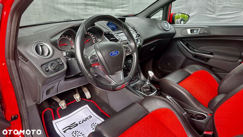 Ford Fiesta 1.6 EcoBoost mit Leder-Sport-Paket ST - 23