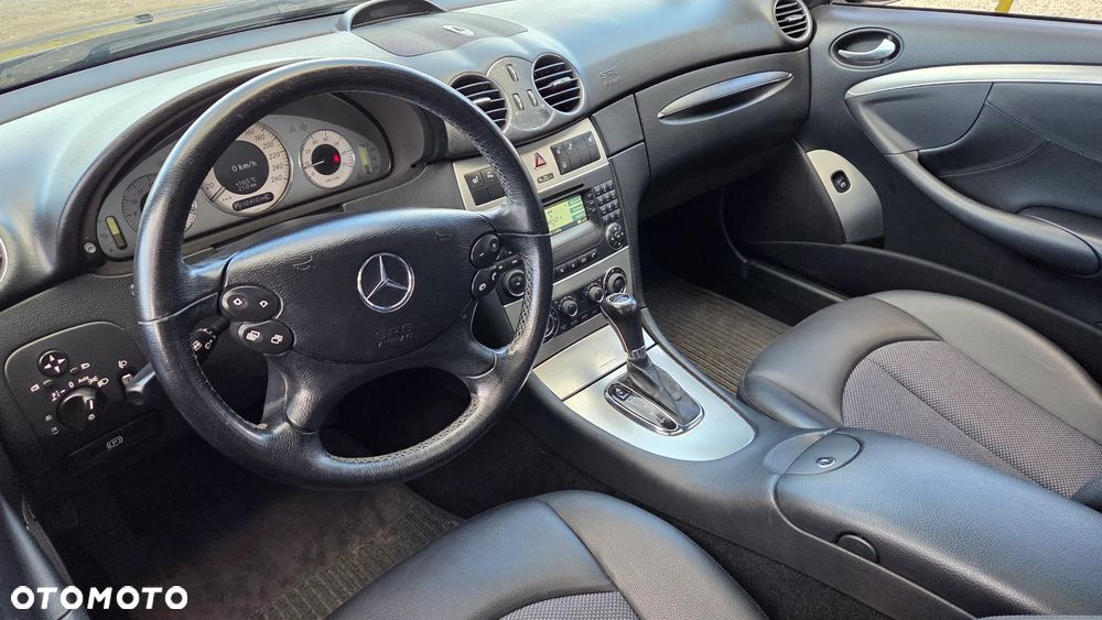 Mercedes-Benz CLK - 5