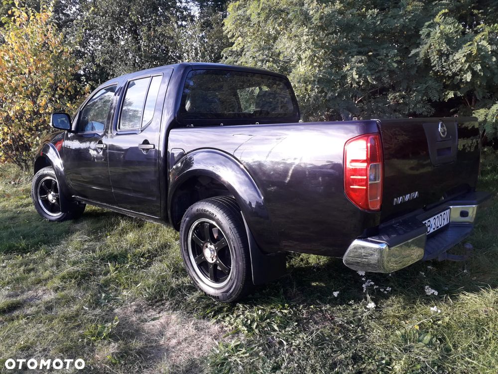 Nissan Navara 2.5 D SE Long - 21
