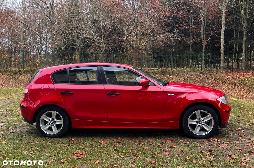BMW Seria 1 118d DPF - 4