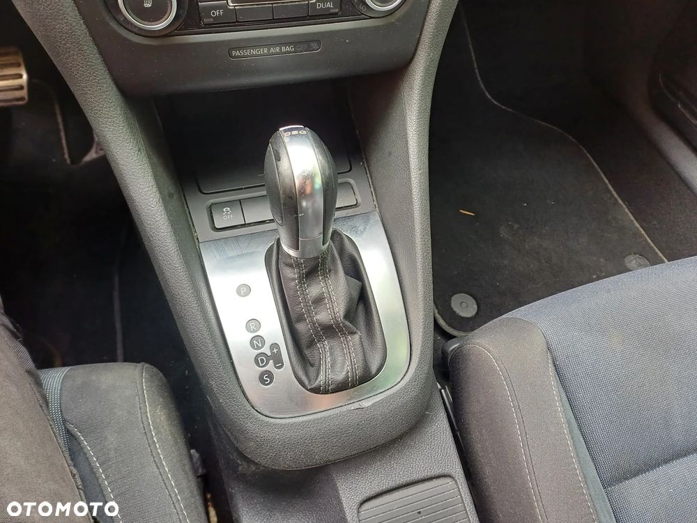 Volkswagen Golf 1.4 TSI DSG Style - 11