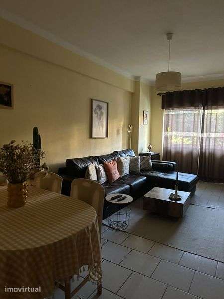 Aluga-se Apartamento T1 nos Penedos Altos - Covilhã - Grande imagem: 4/8