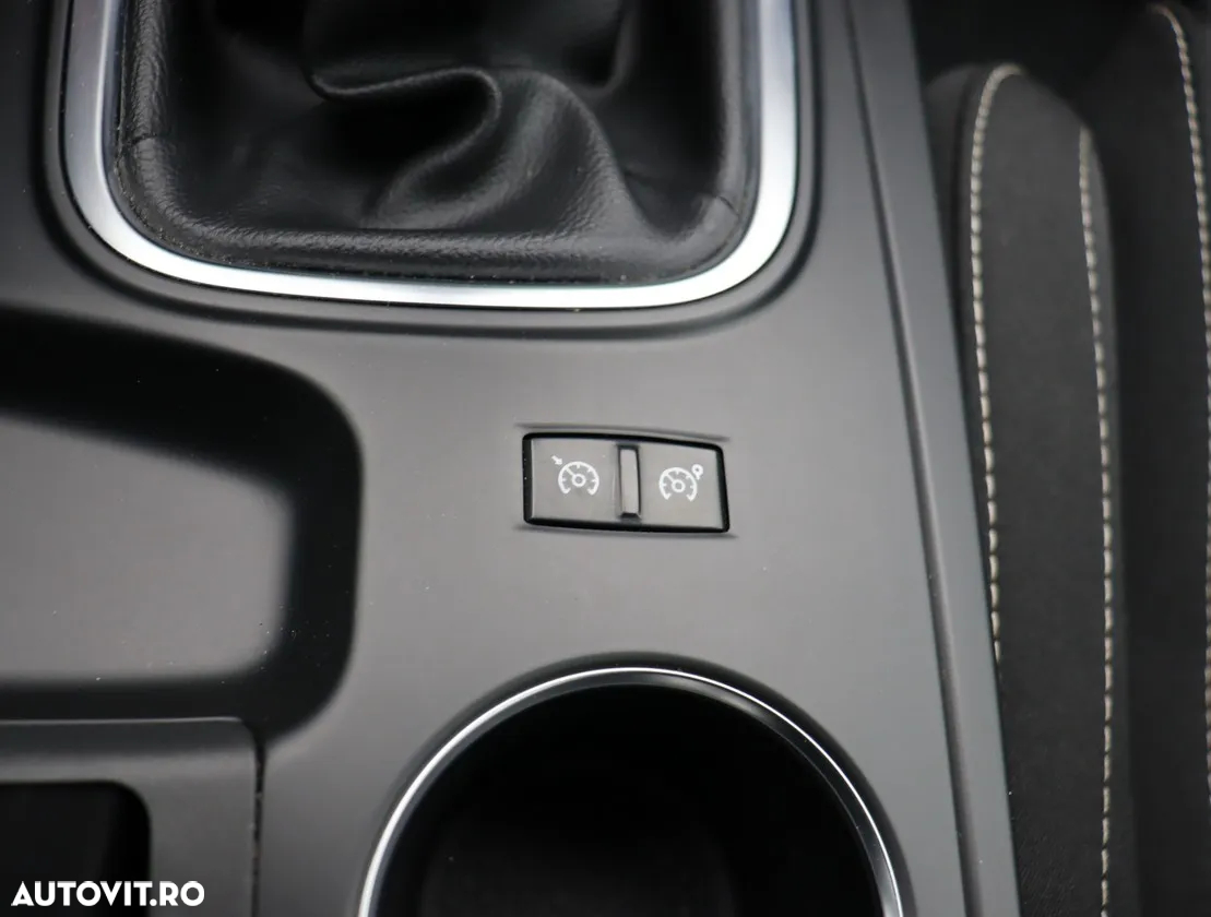 Renault Megane - 18