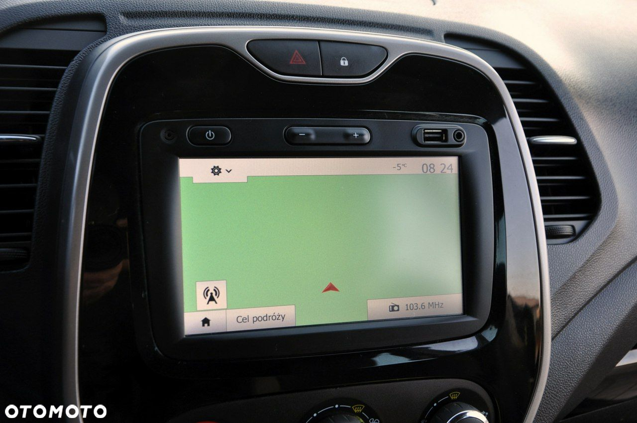 Renault Captur - 31