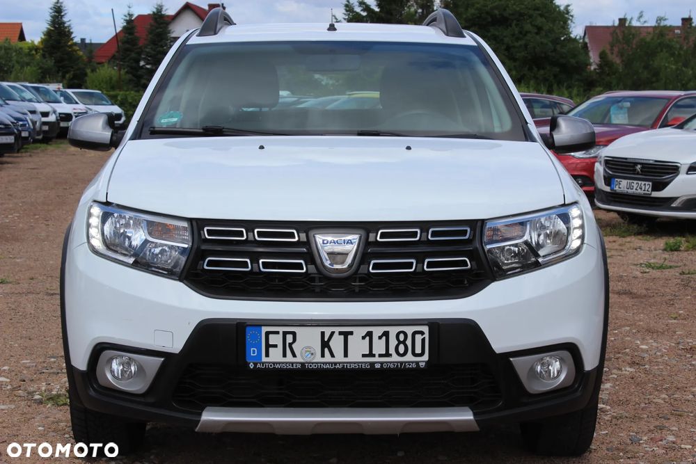 Dacia Sandero - 2