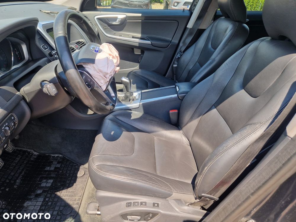 Volvo XC 60 D4 Summum - 13