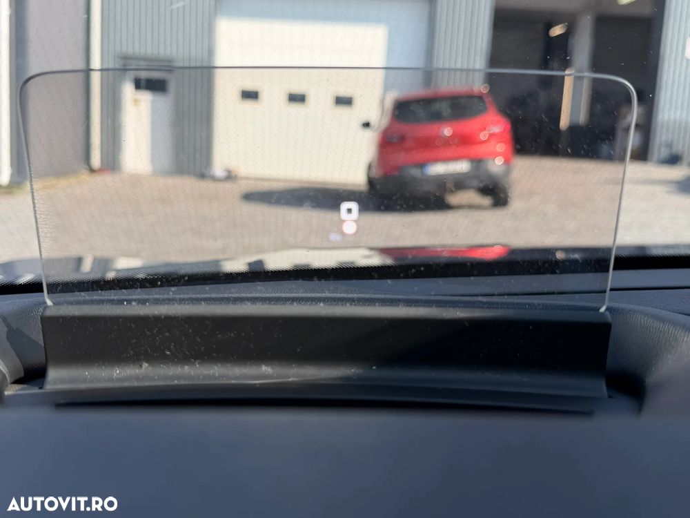 Citroën C4 1.2 PureTech 130 S&S EAT8 PLUS - 14