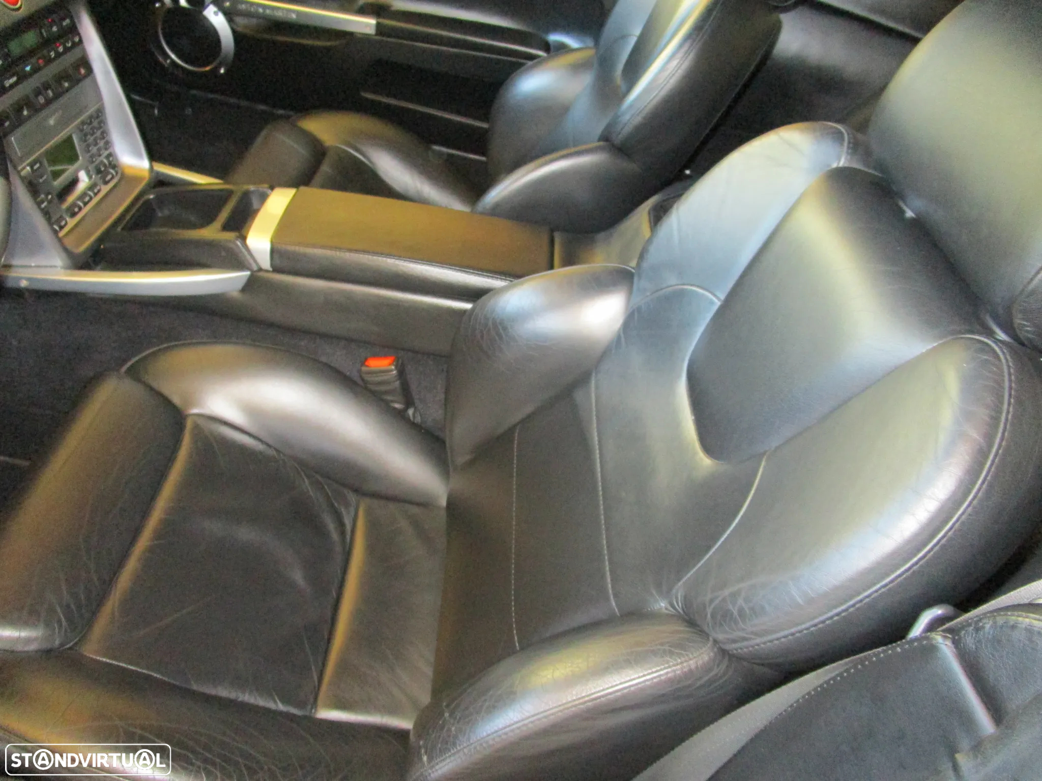Aston Martin Vanquish - 54