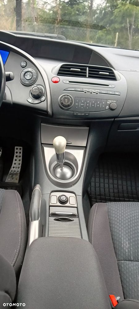 Honda Civic 1.4 i-VTEC - 16