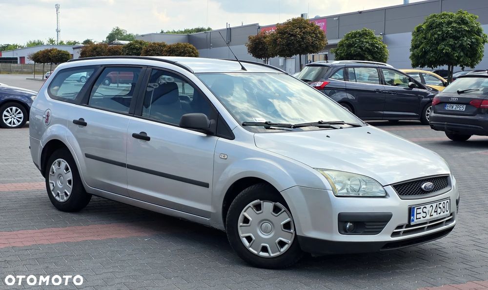 Ford Focus 1.6 TDCi Ambiente - 2