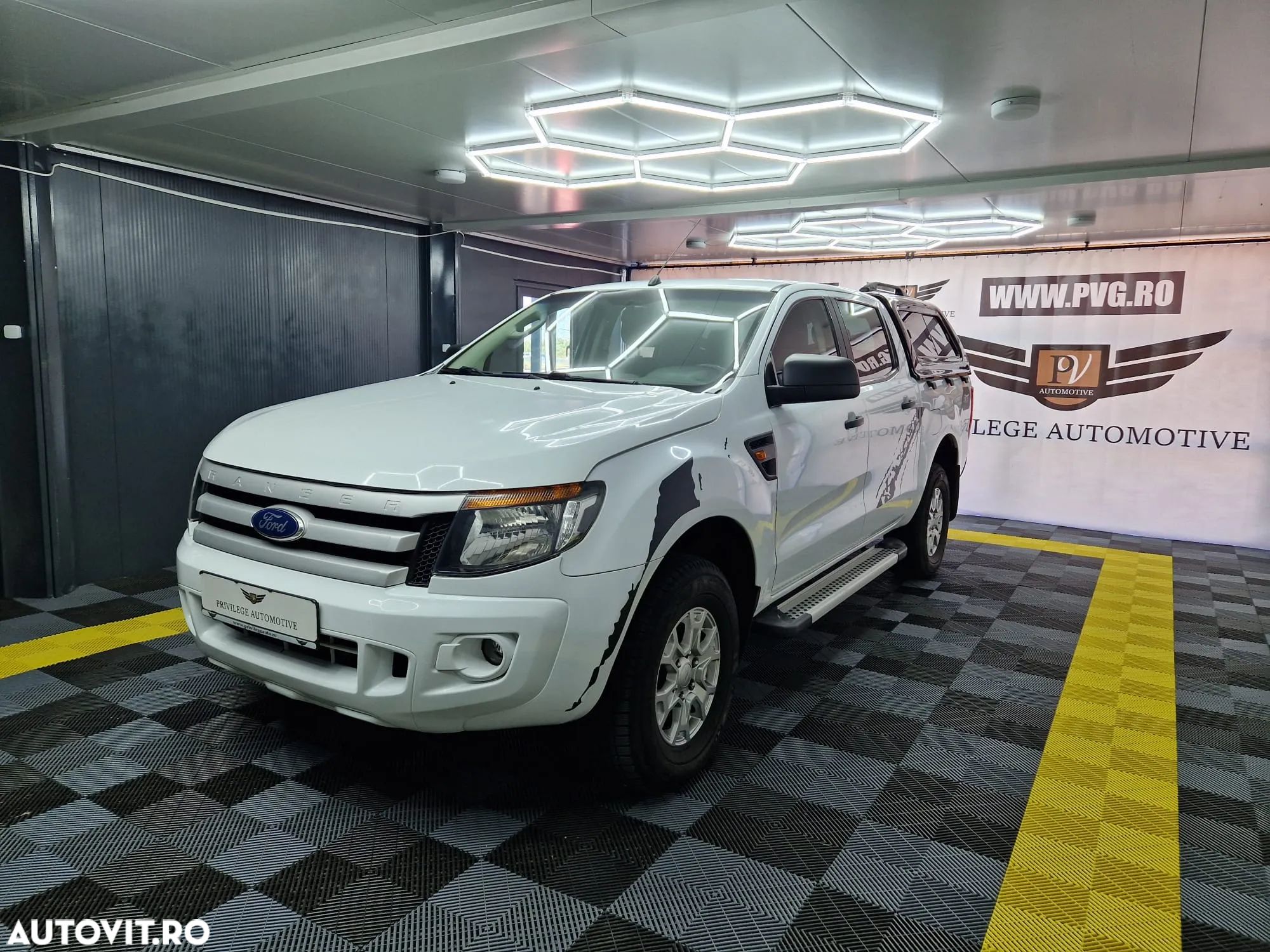 Ford Ranger Pick-Up 4x4 Cabina Dubla XLT - 1