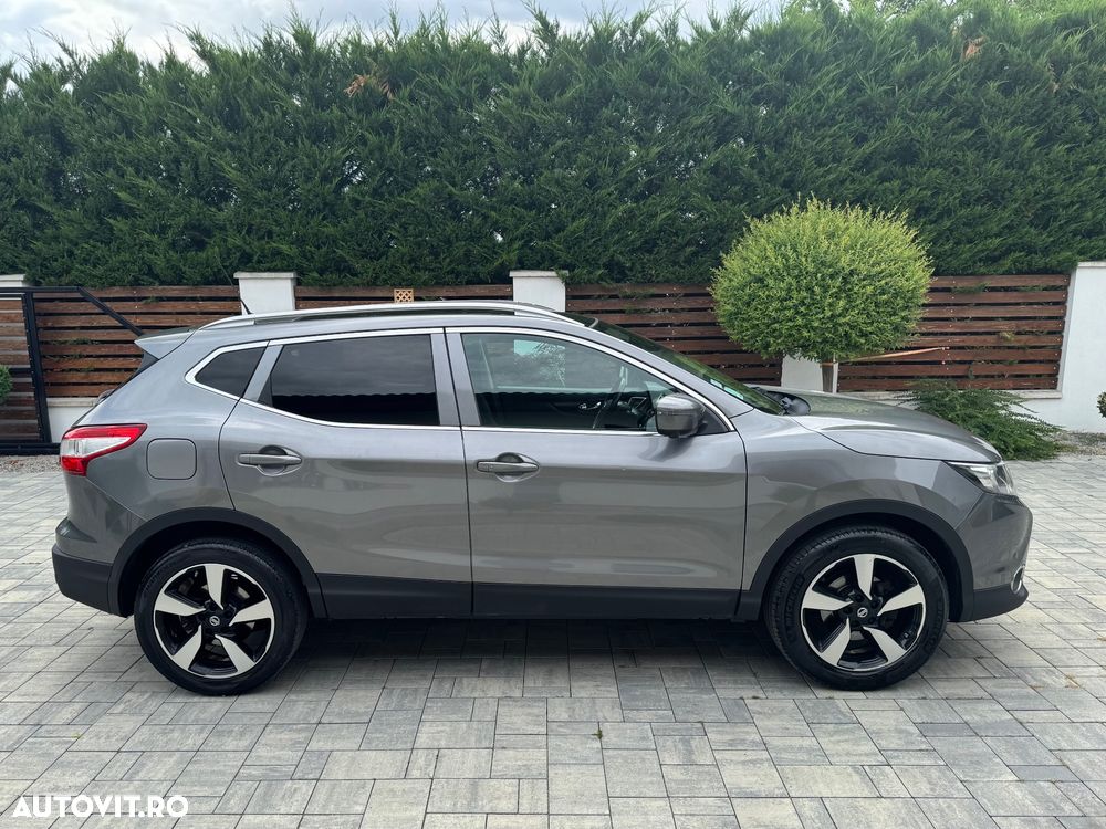 Nissan Qashqai 1.5 DCI Start/Stop N-Connecta - 8