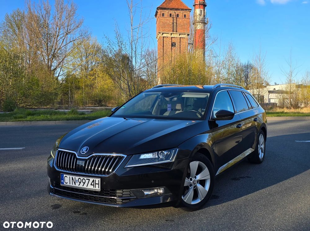Skoda Superb 2.0 TDI DSG Style - 1