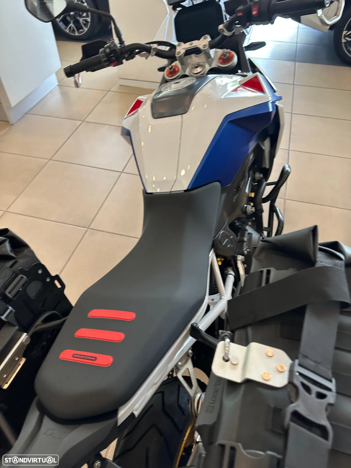 BMW F 900 GS - 3