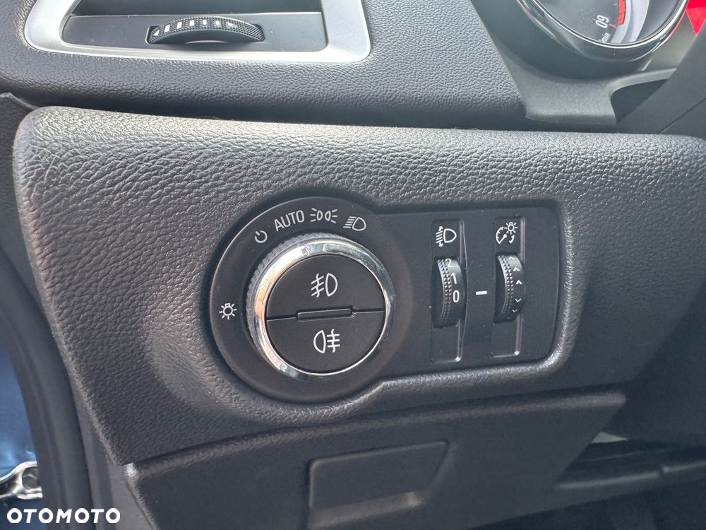 Opel Astra 1.7 CDTI DPF ecoFLEX Start/Stop Selection - 28