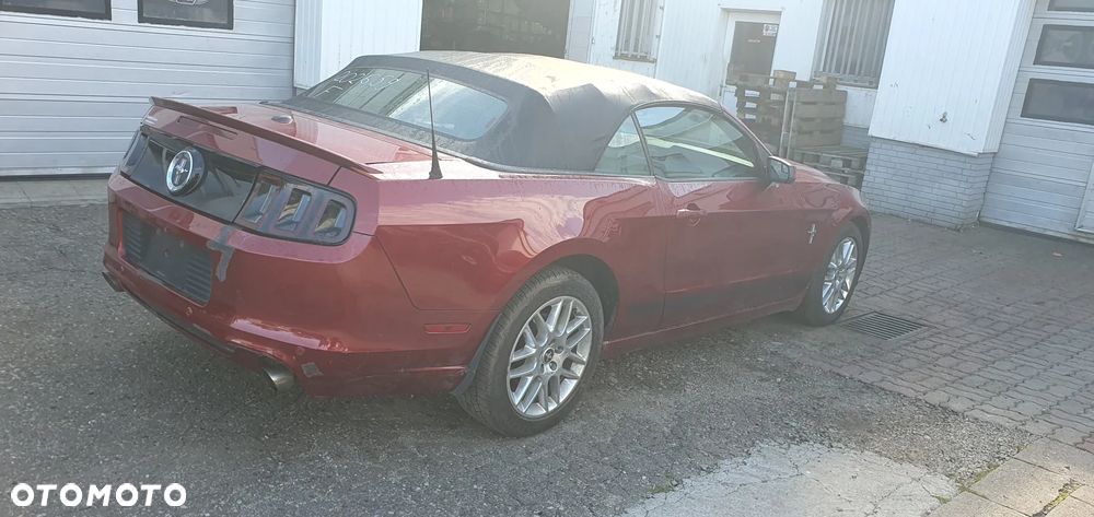Ford Mustang 3.7 V6 Premium - 19