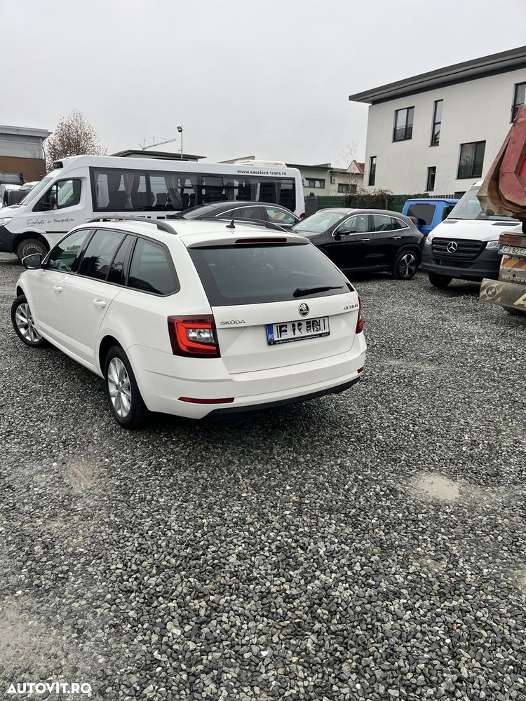 Skoda Octavia 2.0 TDI Style - 2