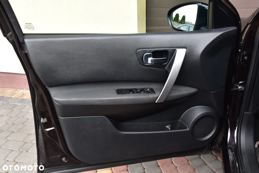 Nissan Qashqai 2.0 dCi 4x4 Tekna EU5 - 31