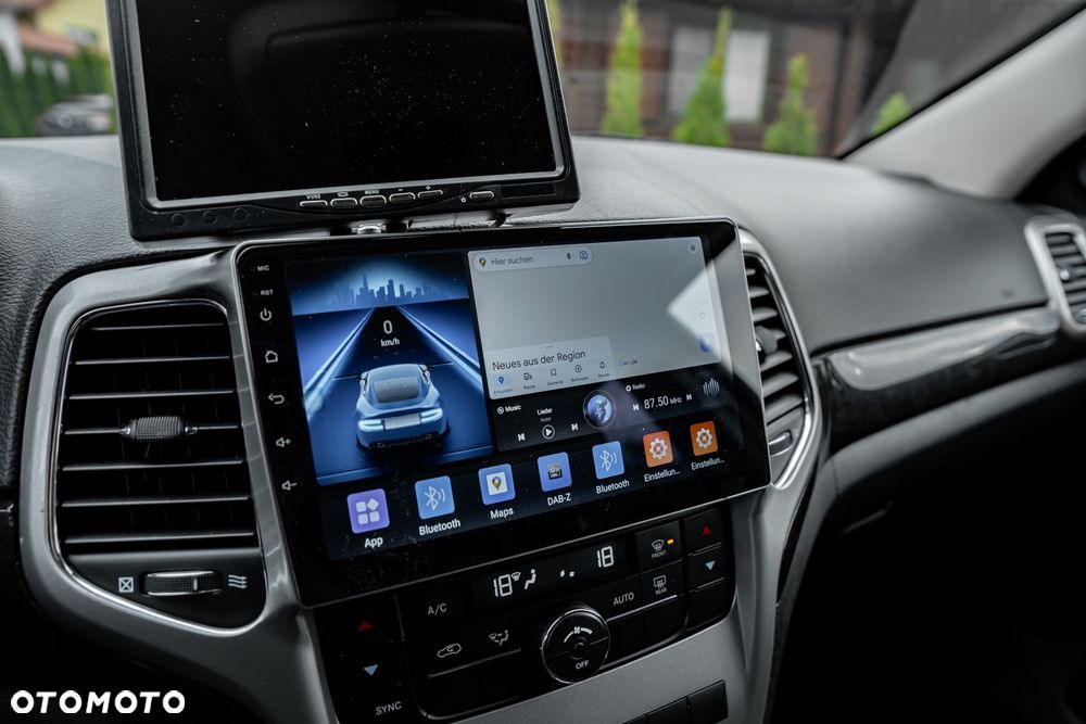 Jeep Grand Cherokee 3.0 CRD Laredo - 37