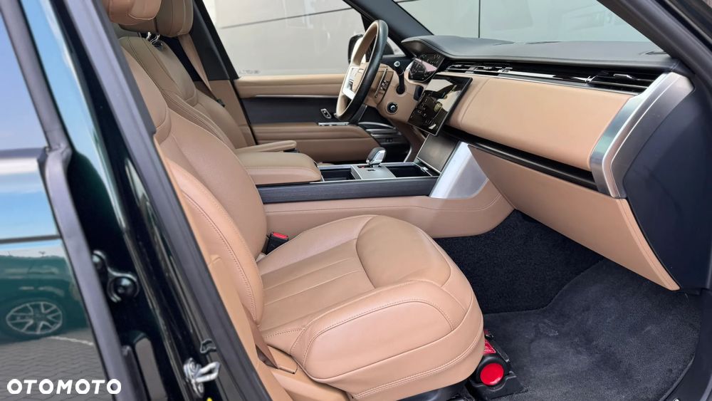 Land Rover Range Rover 4.4 V8 P535 LWB Autobiography - 12