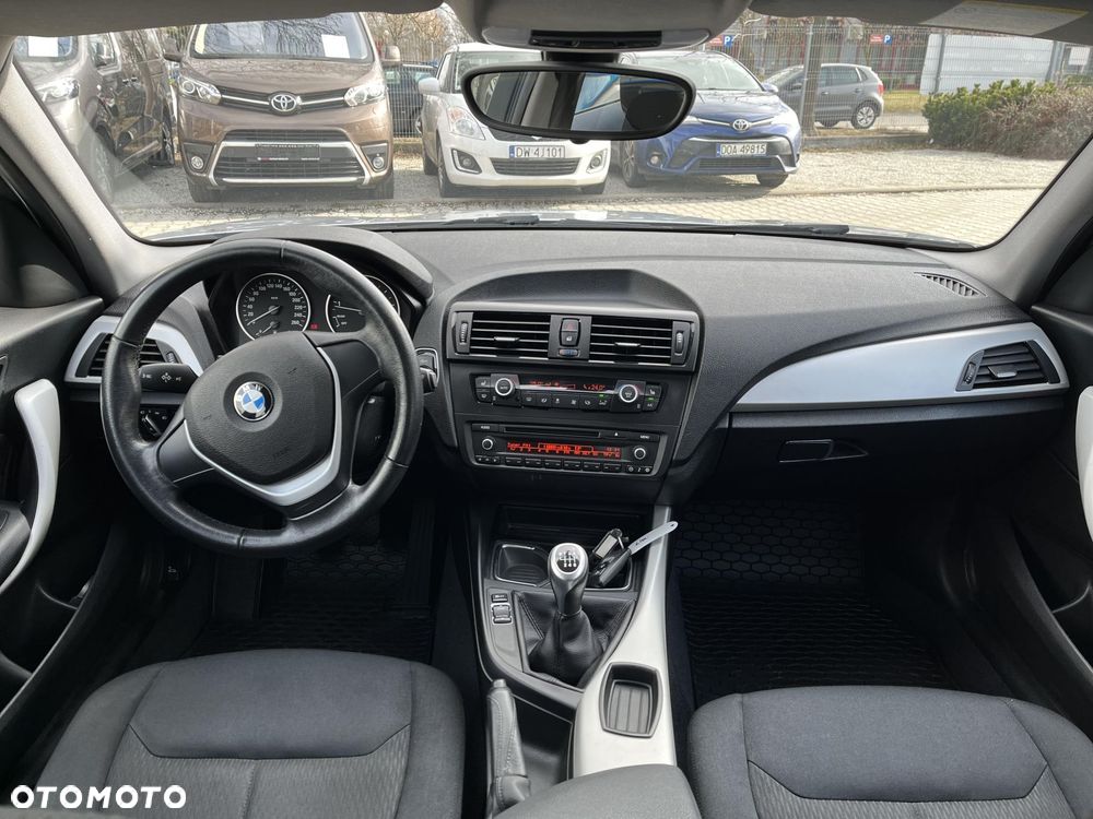 BMW Seria 1 - 11
