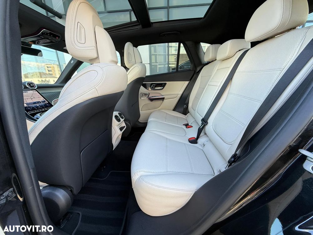 Mercedes-Benz GLC 400 e 4MATIC - 28