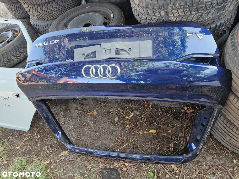 Klapa tył audi A3  8Y - 1
