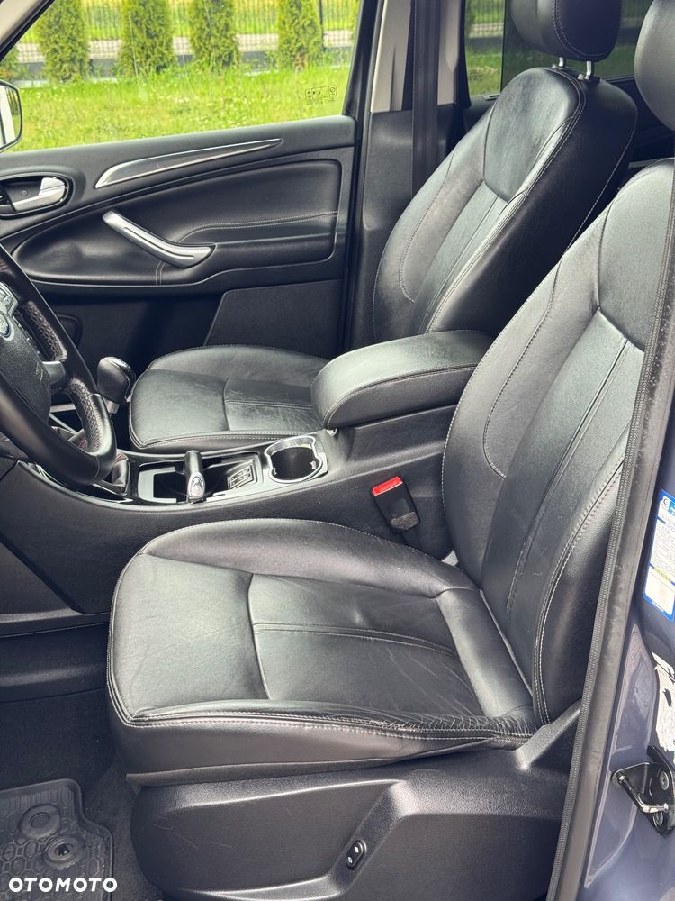 Ford S-Max 2.0 TDCi DPF Titanium - 26