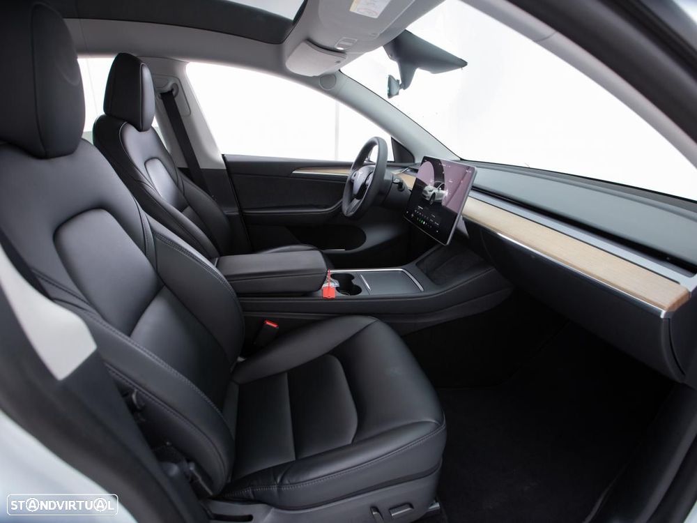 Tesla Model Y Tração Traseira - 11