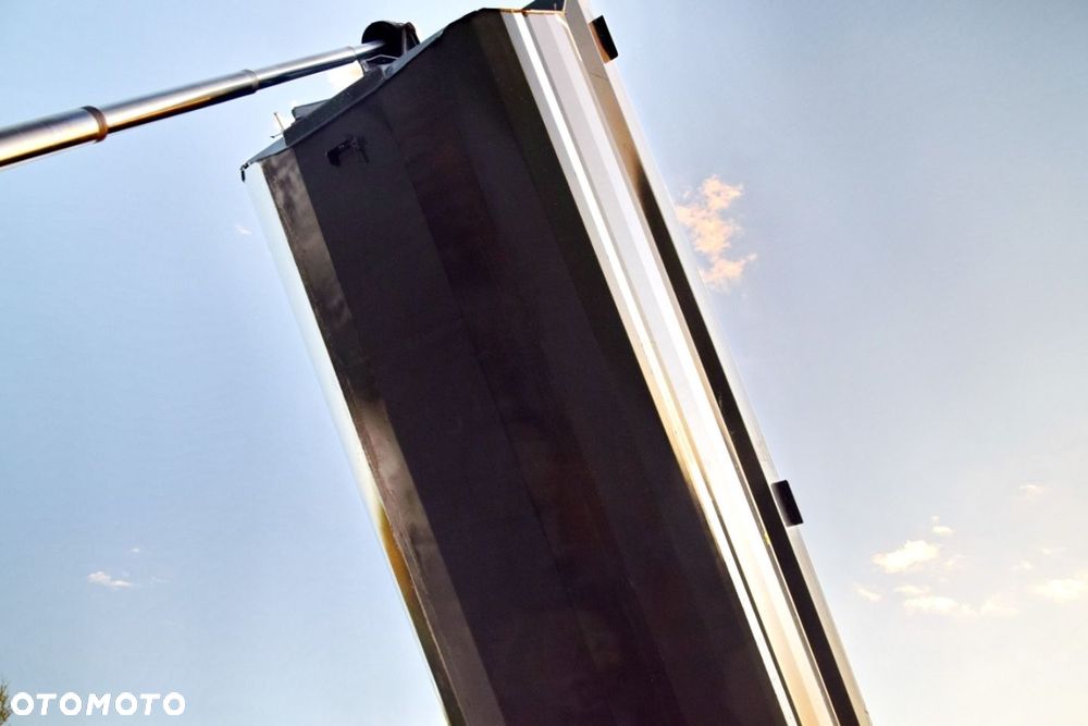 Schwarzmuller K-Series - 15