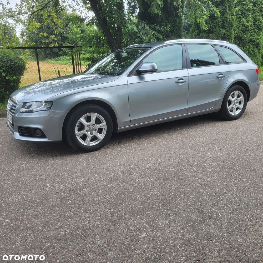 Audi A4 Avant - 13