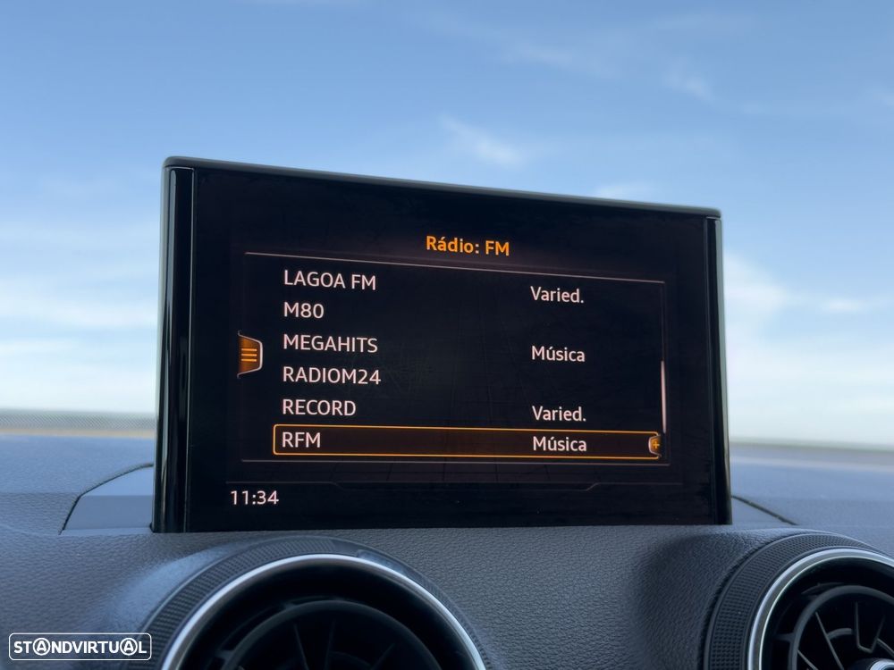 Audi Q2 30 TFSI Design - 33