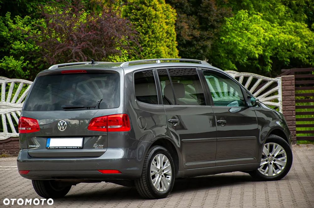 Volkswagen Touran 2.0 TDI DPF Life - 13