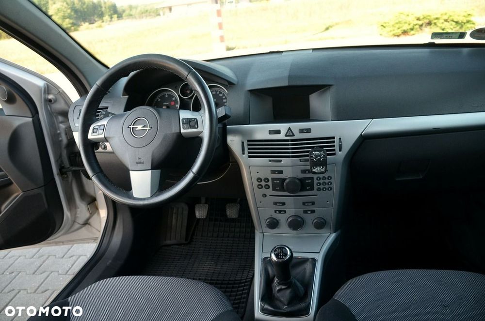 Opel Astra - 14