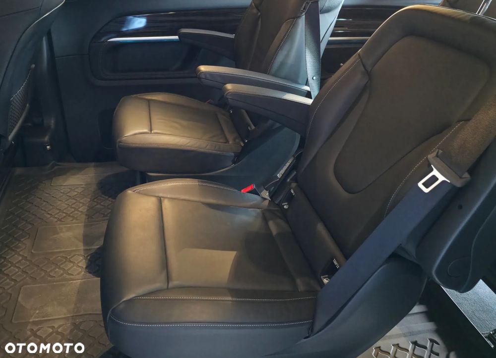 Mercedes-Benz Klasa V 300 d 4-Matic 9G-Tronic - 9