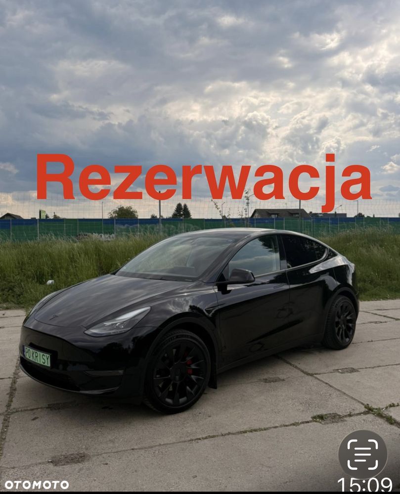 Tesla Model Y - 1