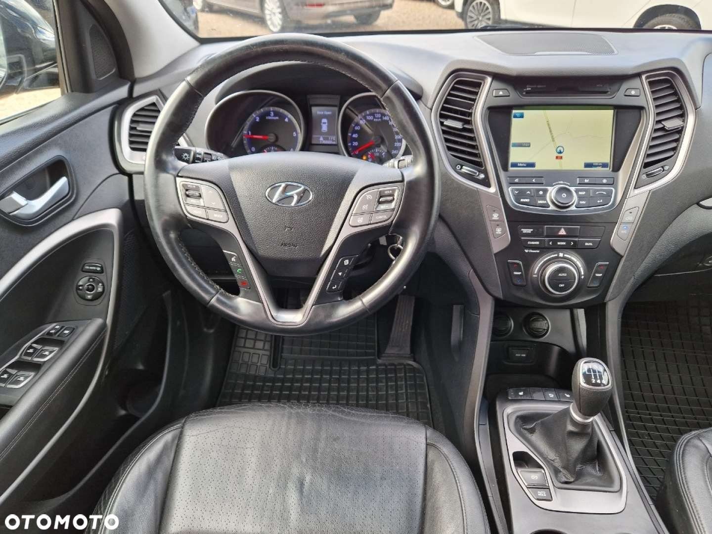Hyundai Santa Fe - 17