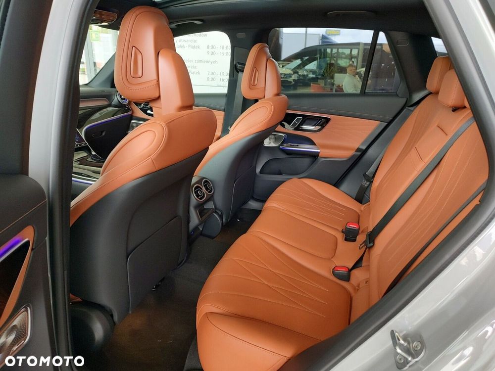 Mercedes-Benz GLC - 13