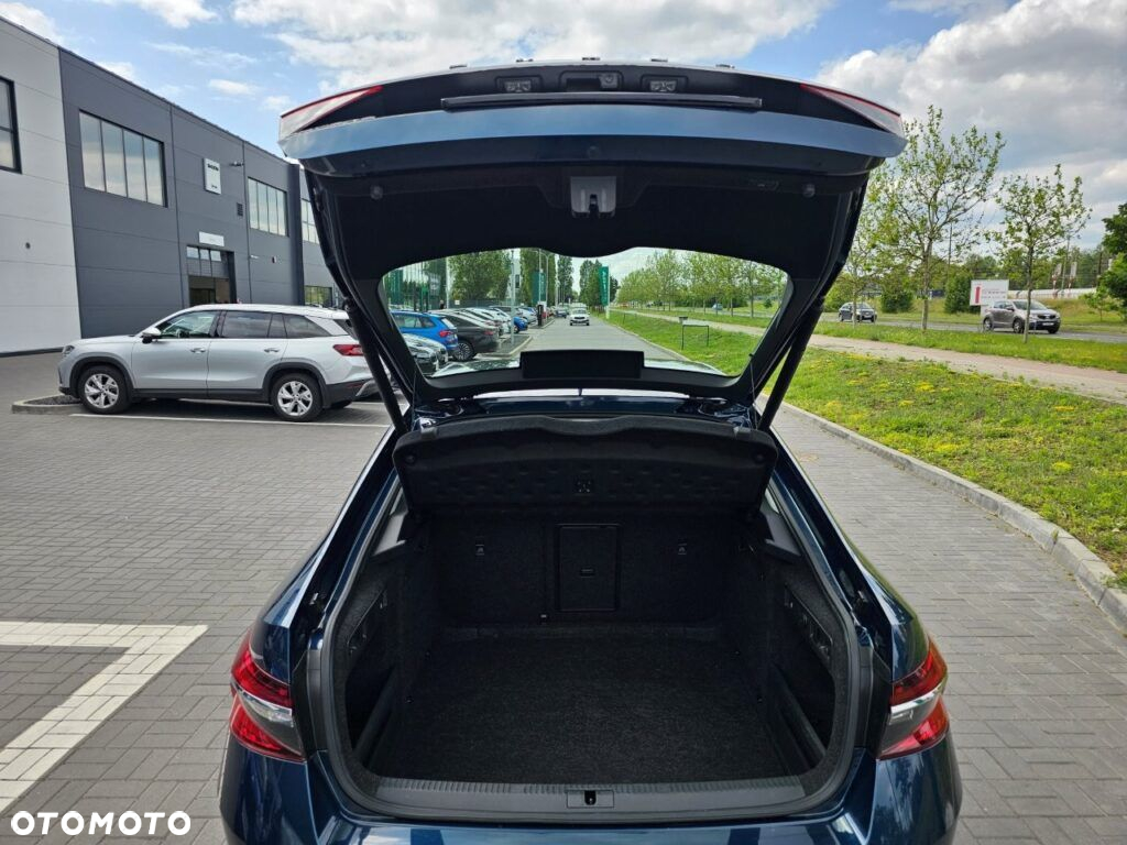 Skoda Superb 1.5 TSI Ambition DSG - 11