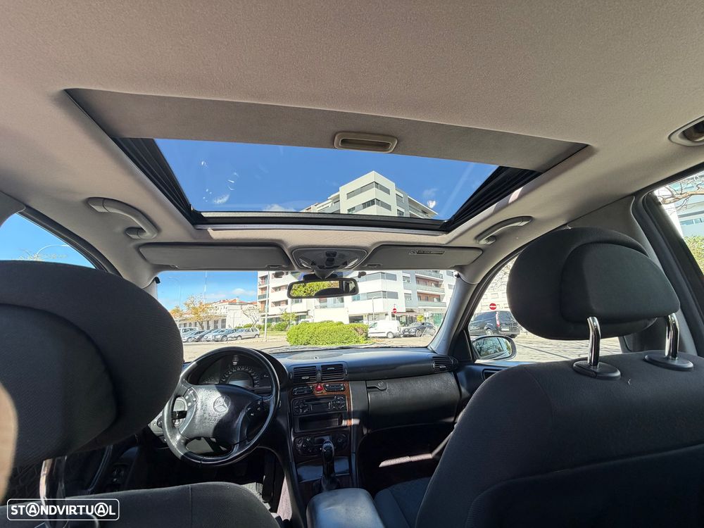 Mercedes-Benz C 220 CDi Avantgarde - 26