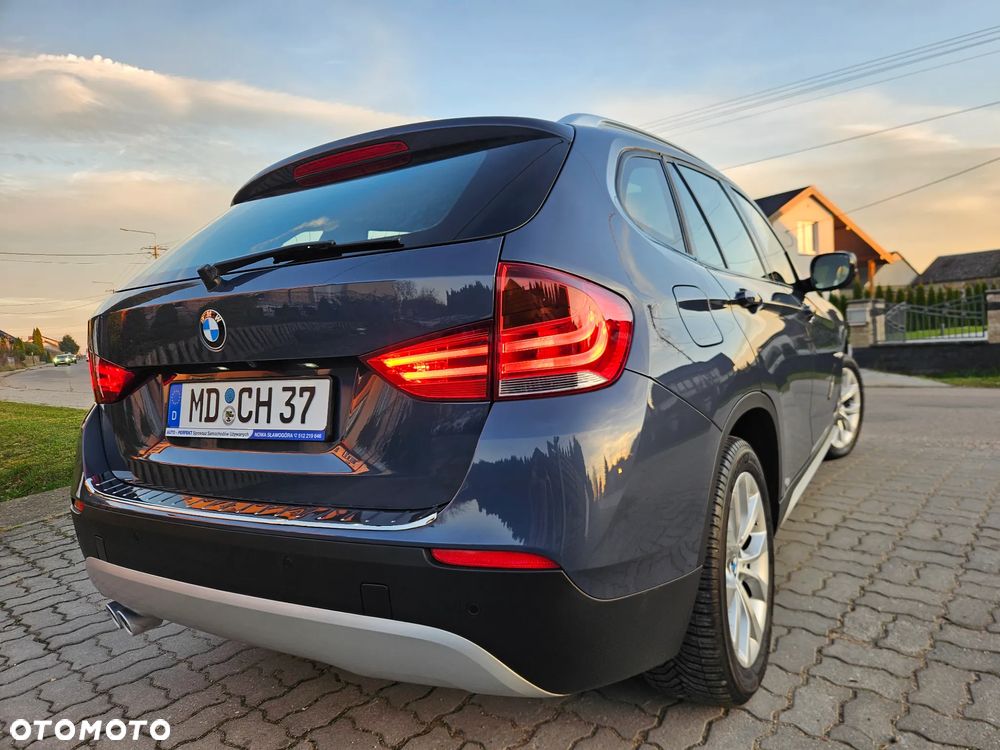 BMW X1 xDrive28i xLine - 9
