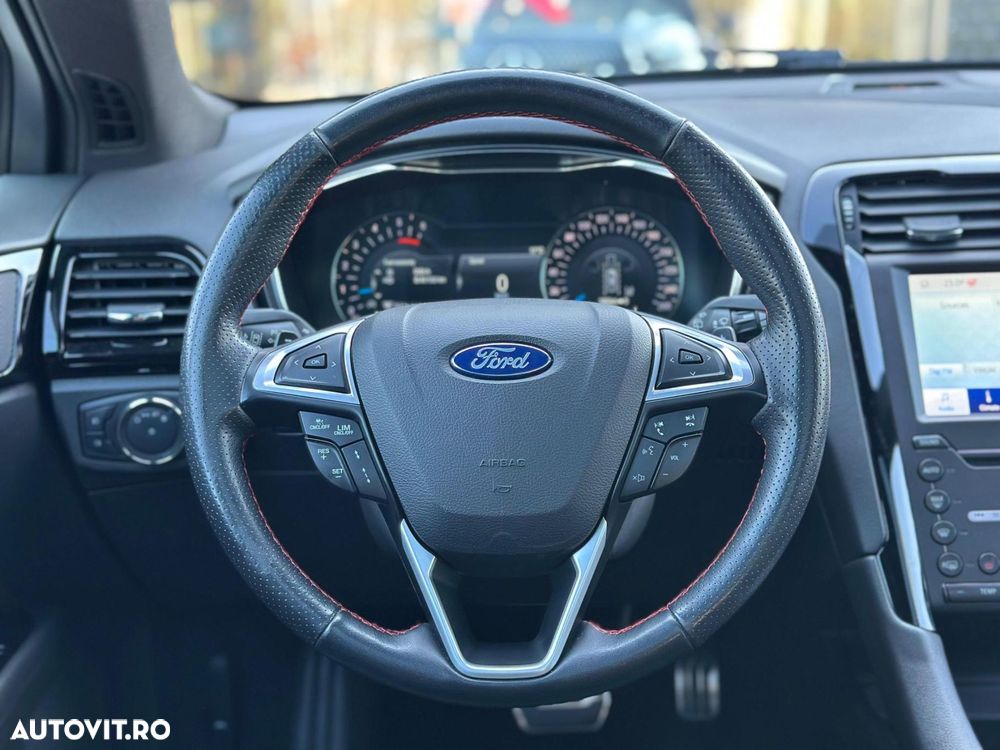 Ford Mondeo - 17