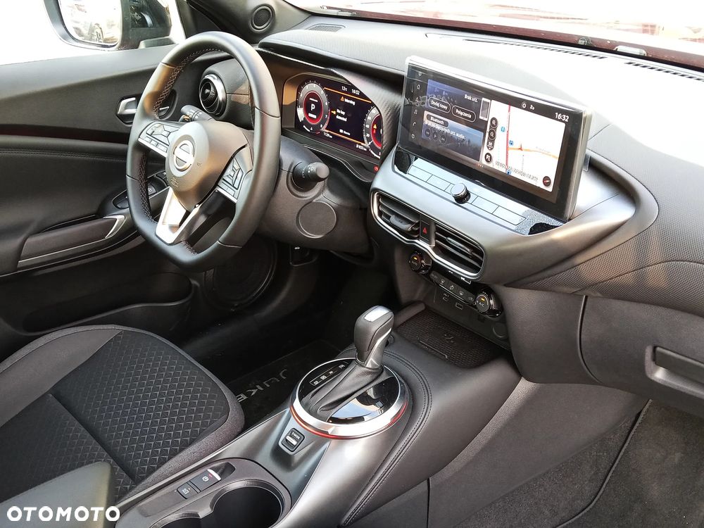 Nissan Juke 1.0 DIG-T N-Connecta DCT - 9