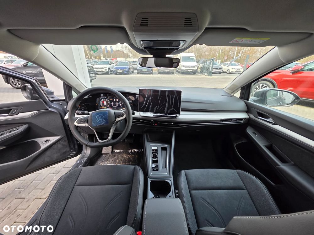 Volkswagen Golf Variant 1.5 eTSI OPF DSG Life - 17