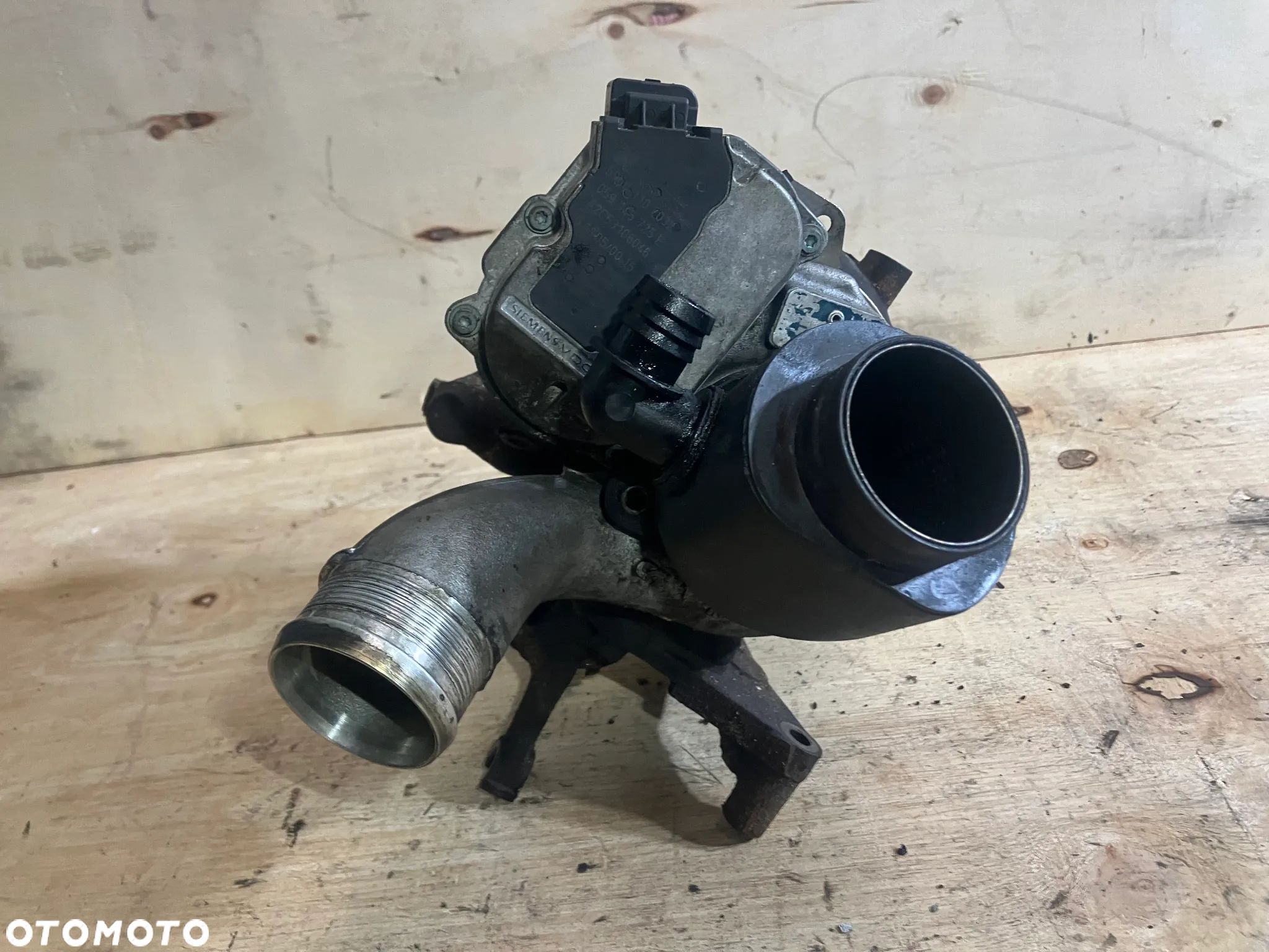 TURBO AUDI A6 C6 2.7TDI 3.0TDI TURBINA TURBOSPRĘŻARKA NASTAWNIK 059145725E 059154715E - 1
