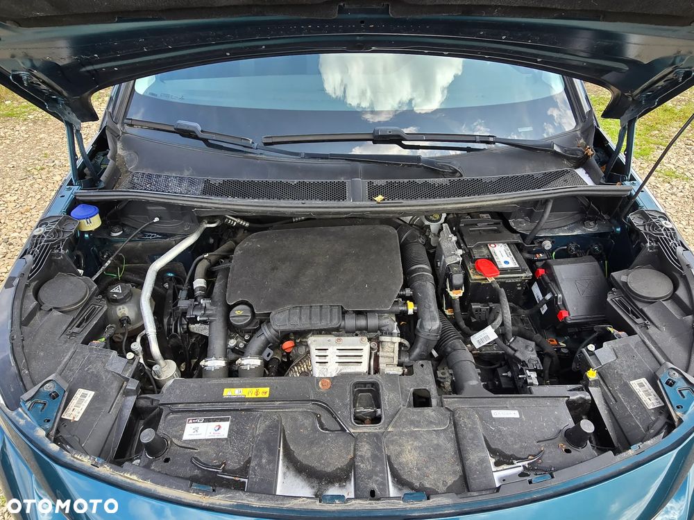 Peugeot 5008 - 16
