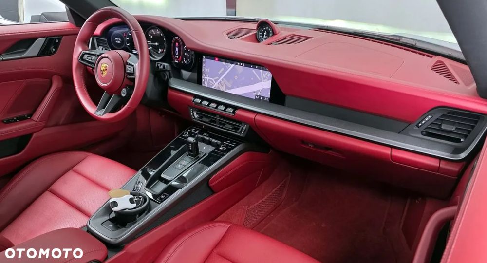 Porsche 911 Carrera PDK - 11