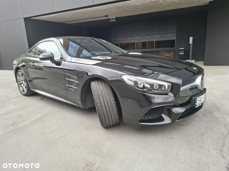 Mercedes-Benz SL - 11