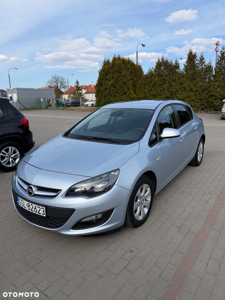 Opel Astra - 1
